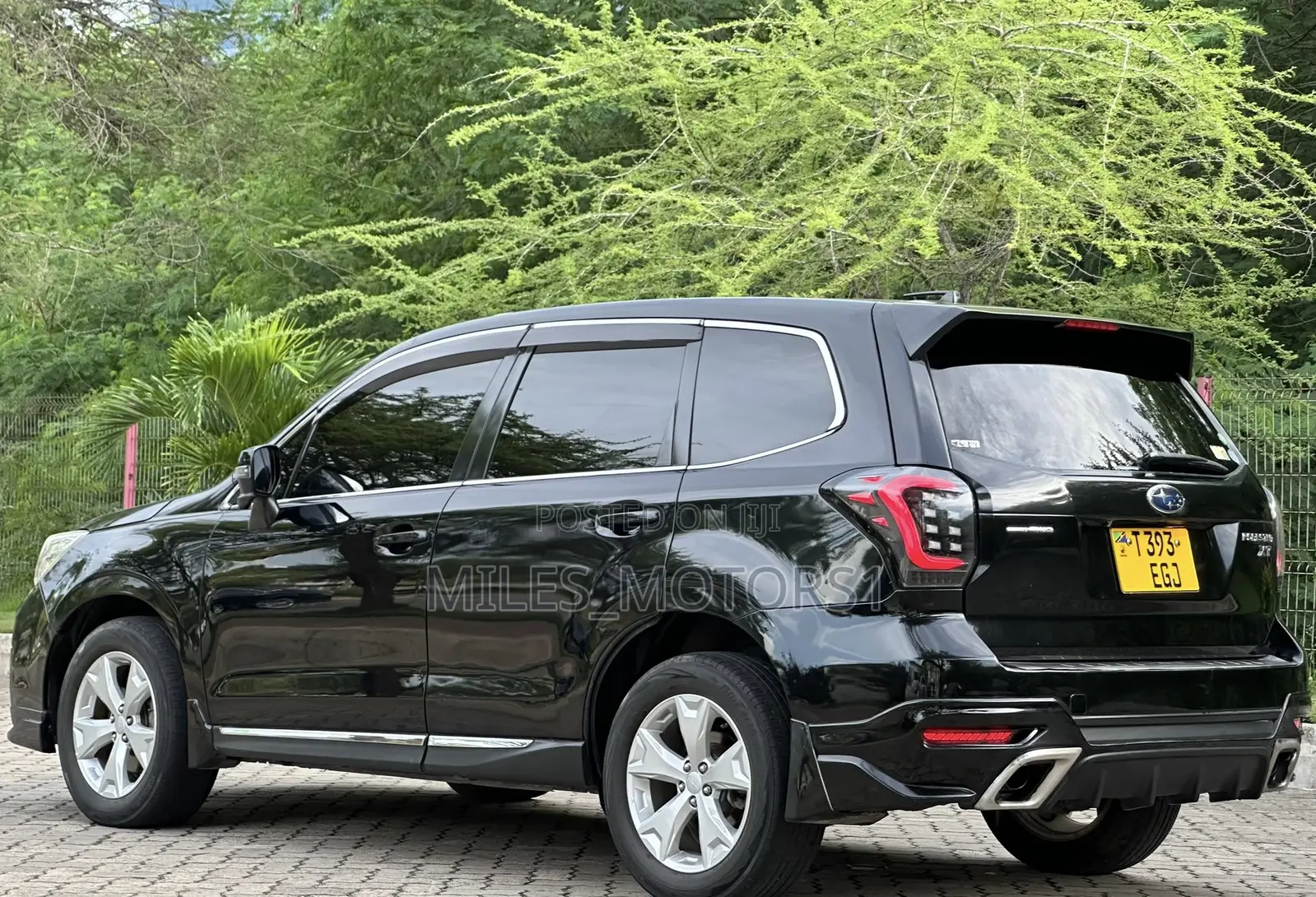 Subaru Forester 2014 Black