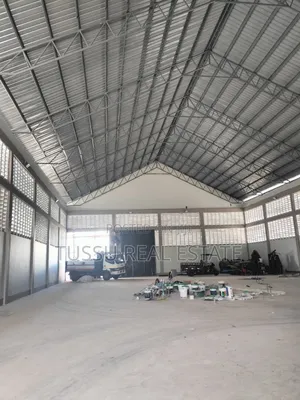Warehouse for Rent Ununio DSM