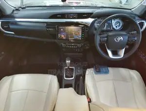 Toyota Hilux Revo Double Cab Deisel 2.4 AWD 2021 Gray