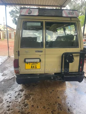 Toyota Land Cruiser 90 1997 Beige
