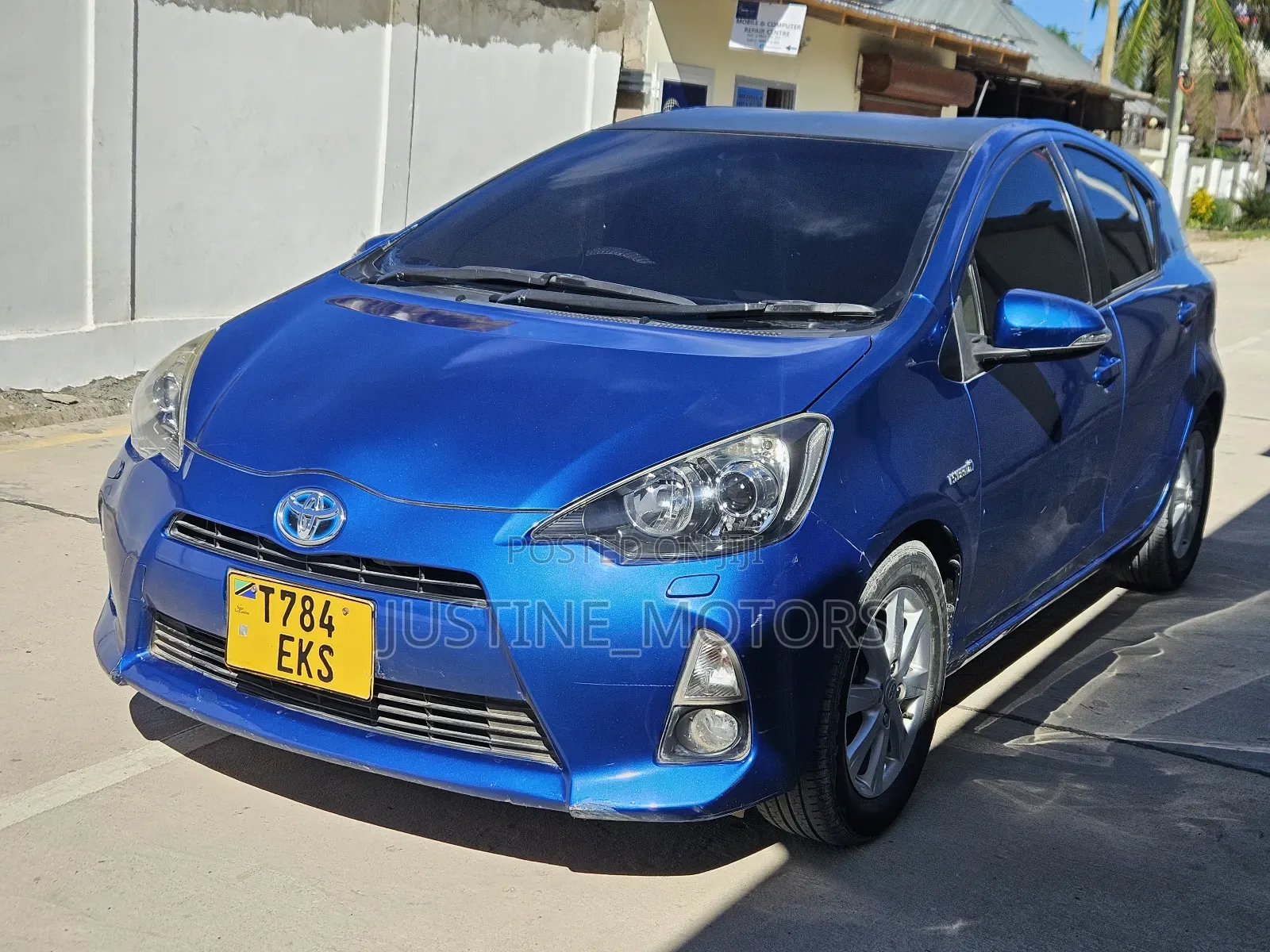 Toyota Aqua 2014 Blue