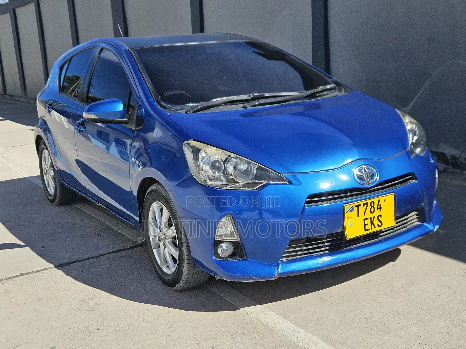 Toyota Aqua 2014 Blue