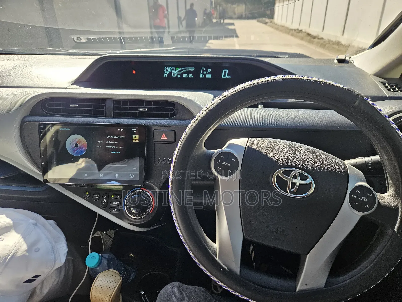 Toyota Aqua 2014 Blue