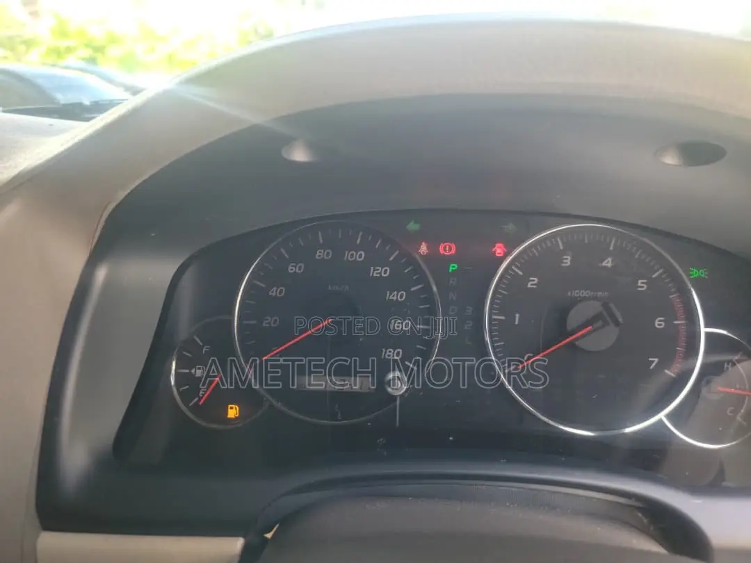 Toyota Land Cruiser Prado 2004 White
