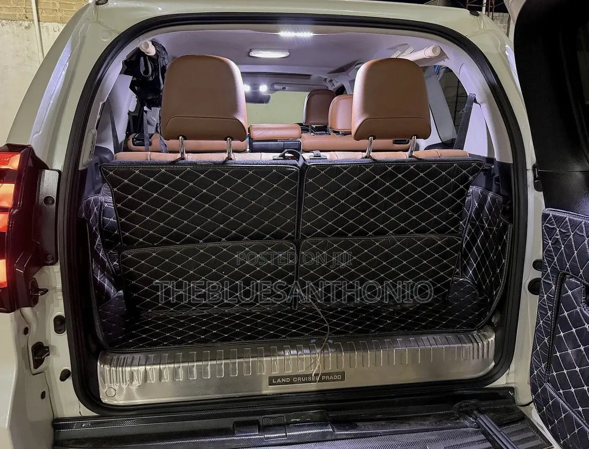 Toyota Land Cruiser Prado 2023 White