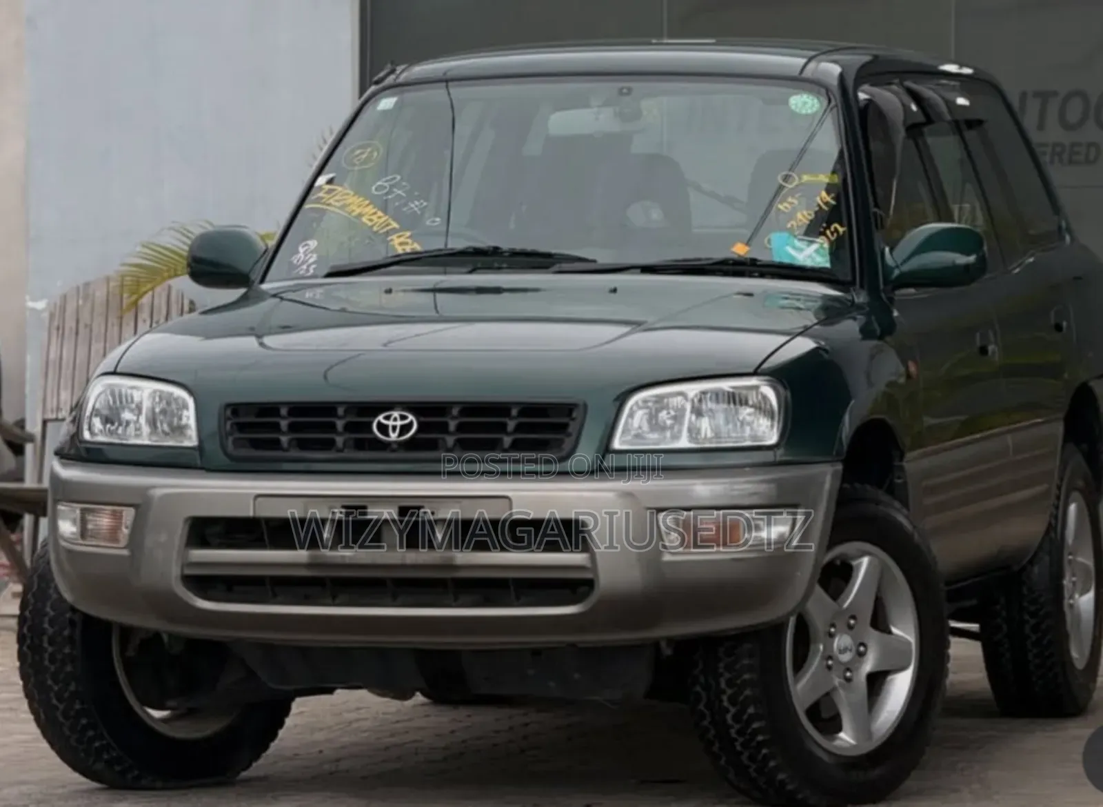 Toyota RAV4 1997 Green