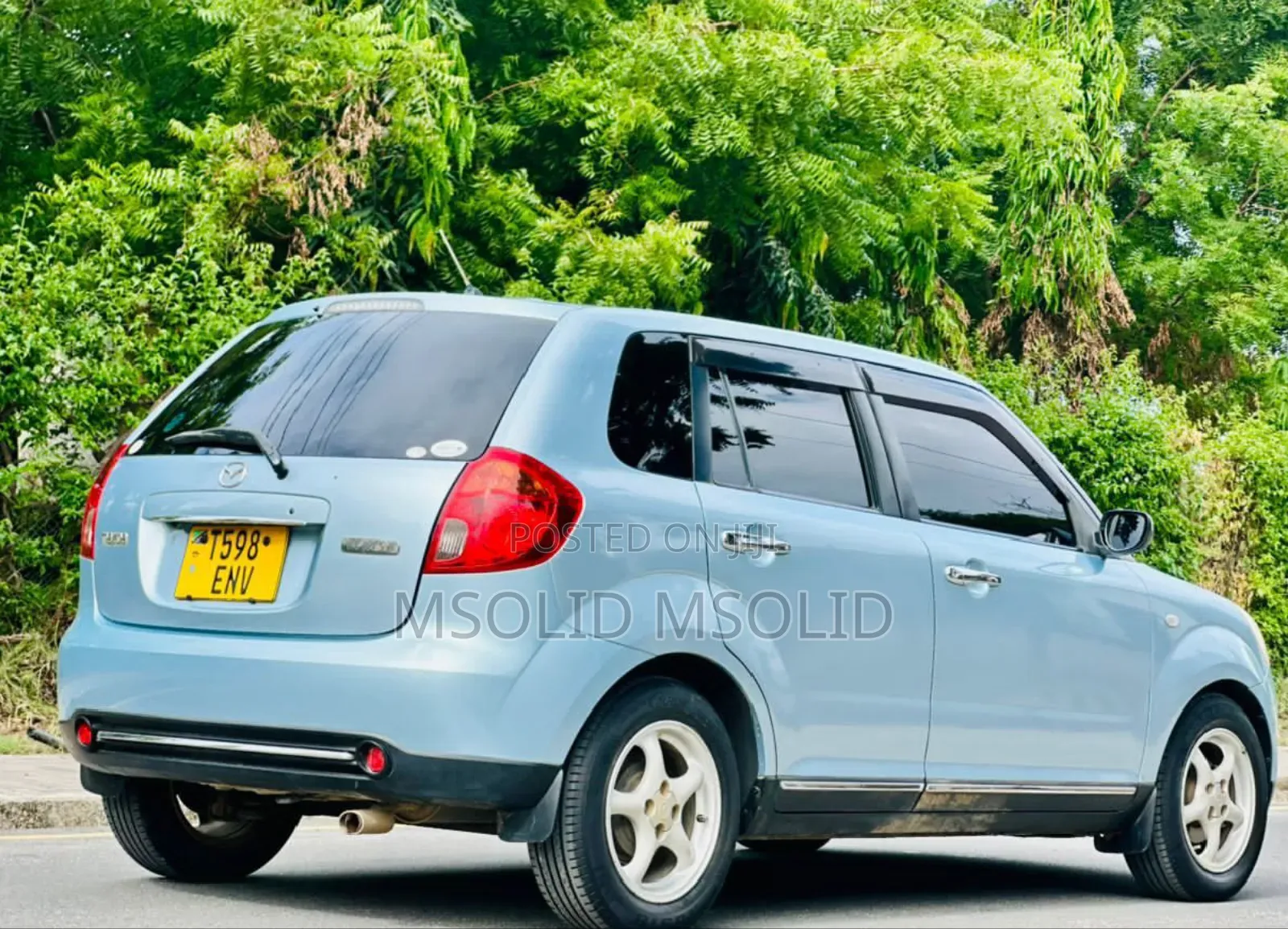 Mazda Verisa 2008 Blue