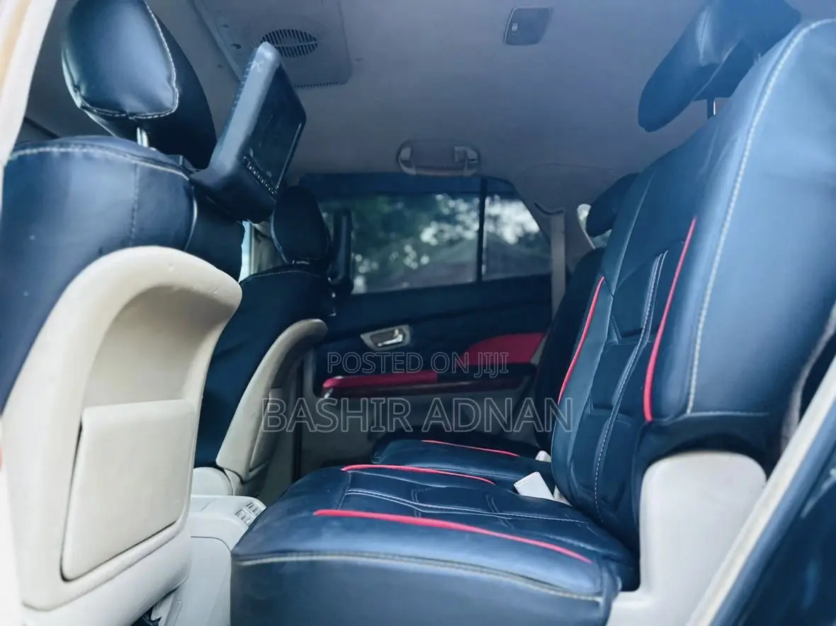 Toyota Harrier 2005 Matt Black
