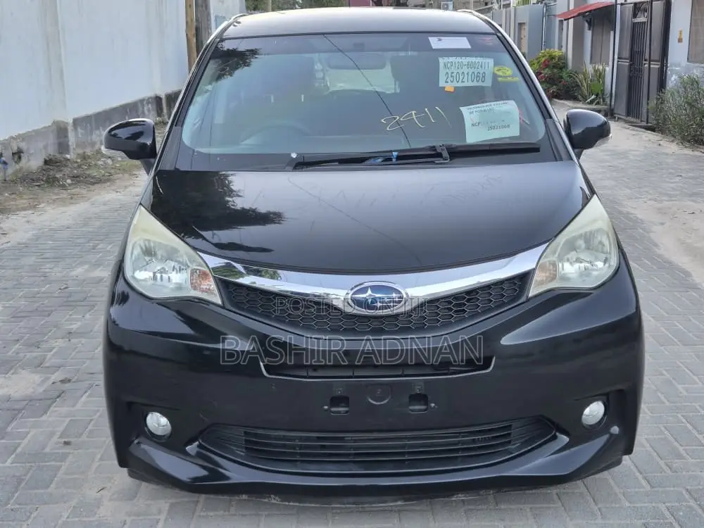 Subaru Trezia 2013 Black
