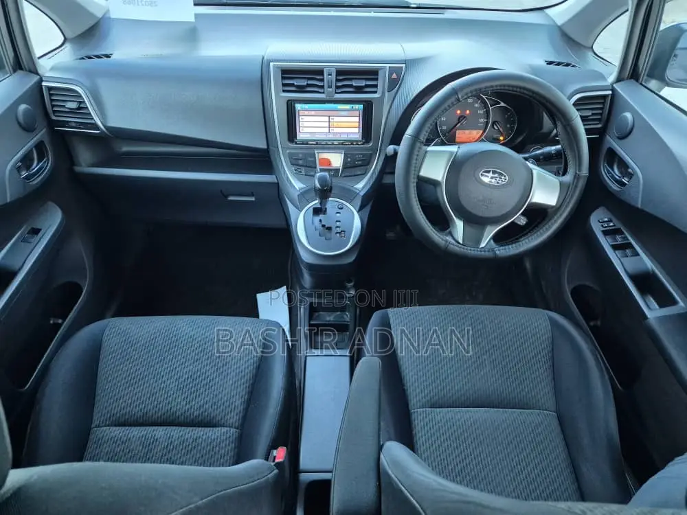 Subaru Trezia 2013 Black