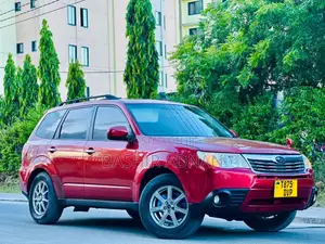 Subaru Forester 2010 Maroon
