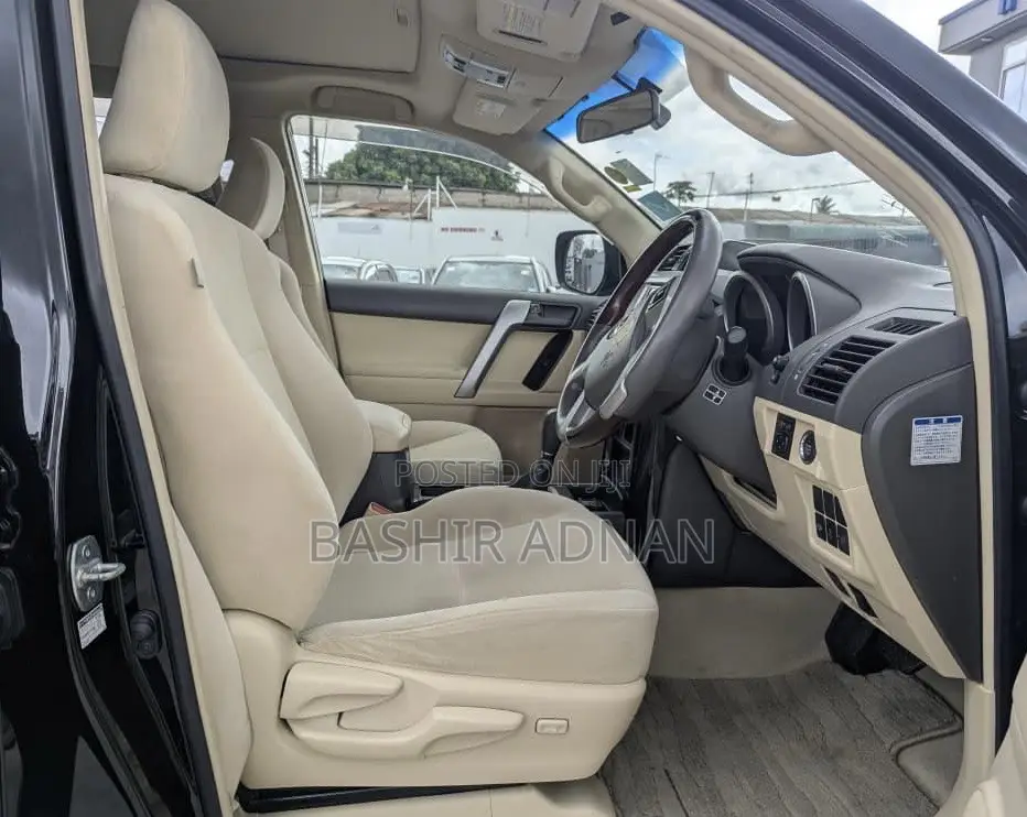 Toyota Land Cruiser Prado 2.8 2017 Matt Black