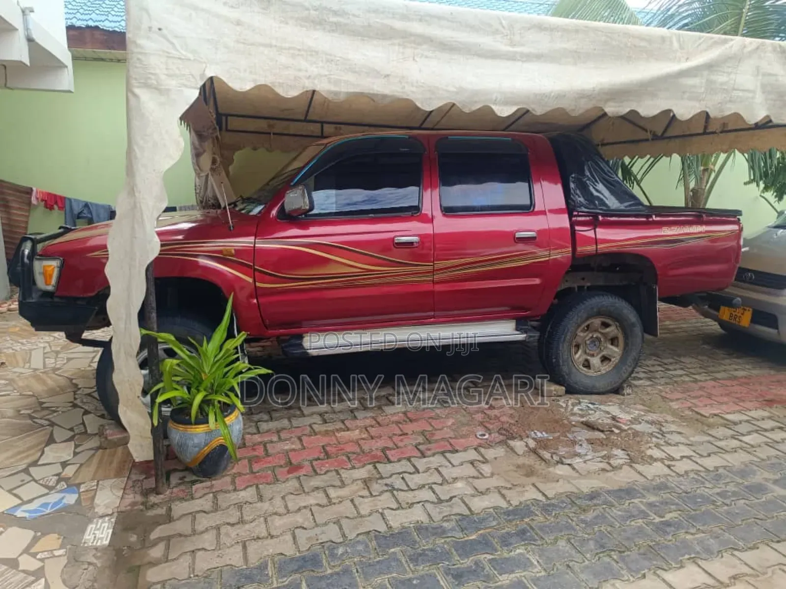 Toyota Hilux 2.5 Cab 2005 Maroon