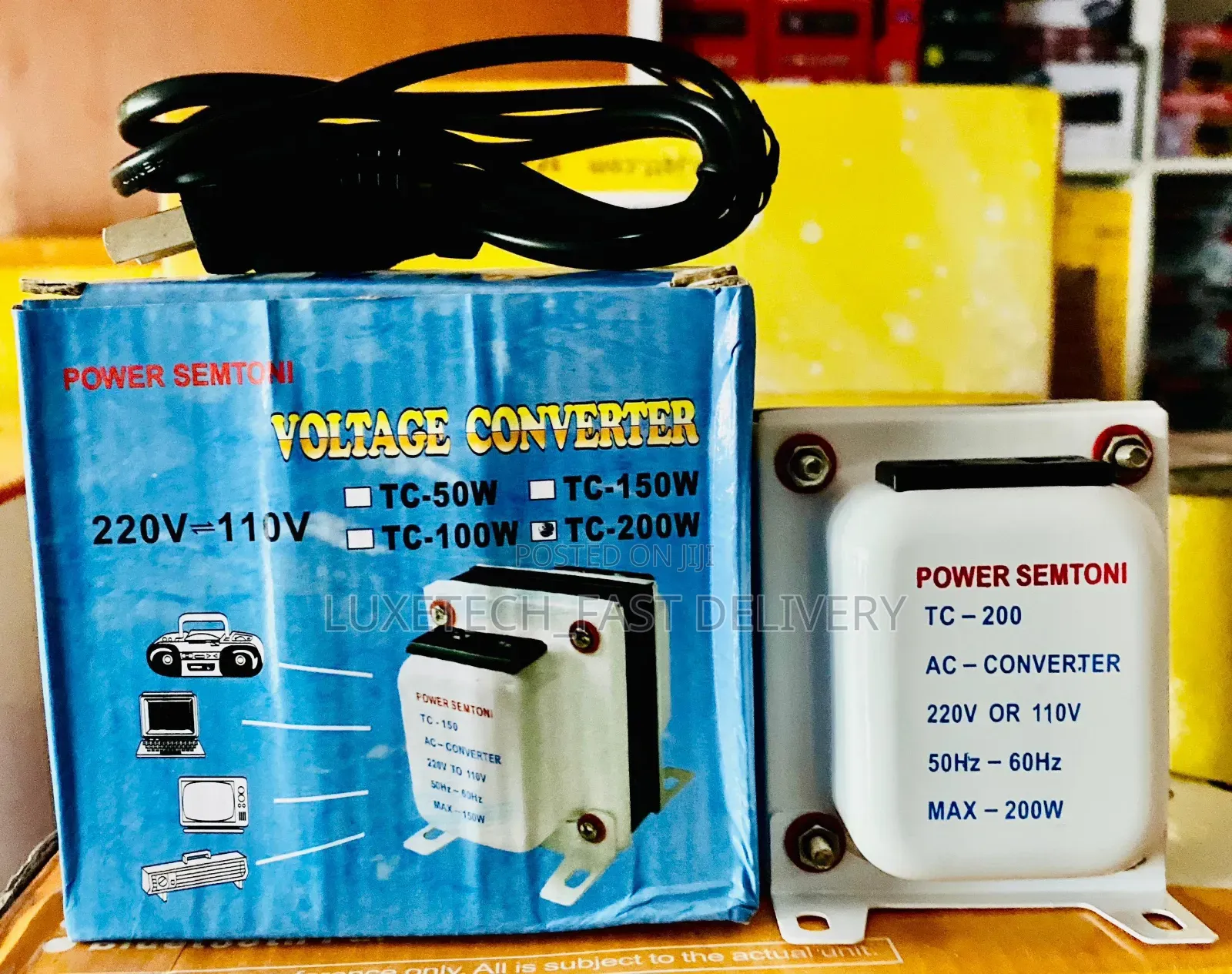 Power Semtoni Tc-200 Step-Up/Step-Down Voltage Converter 200w