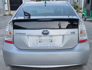 Toyota Prius 2011 Silver