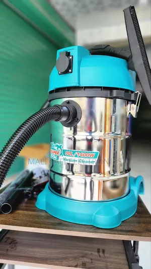 Total Vacuum Cleaner Liter 30
