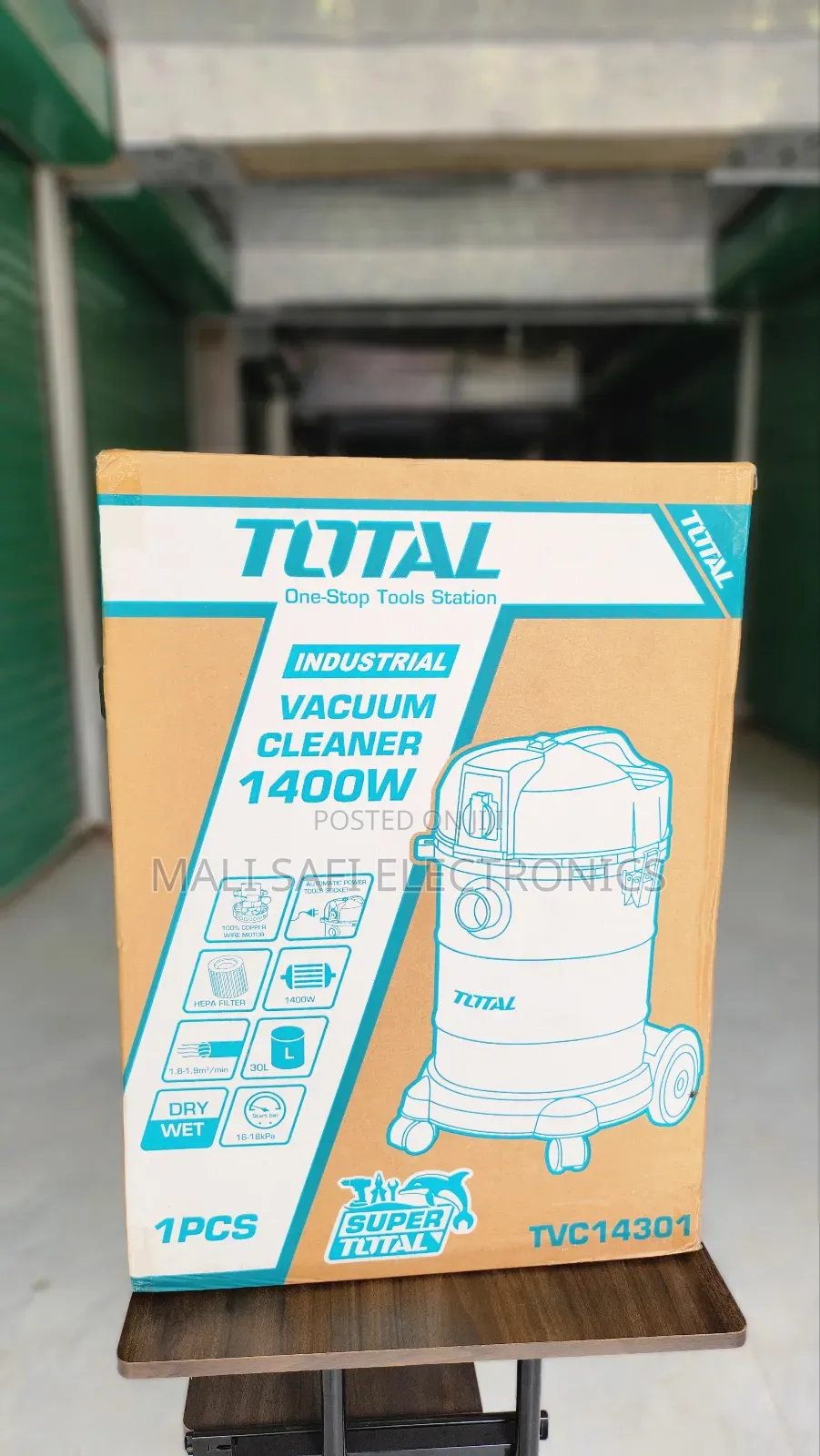 Total Vacuum Cleaner Liter 30