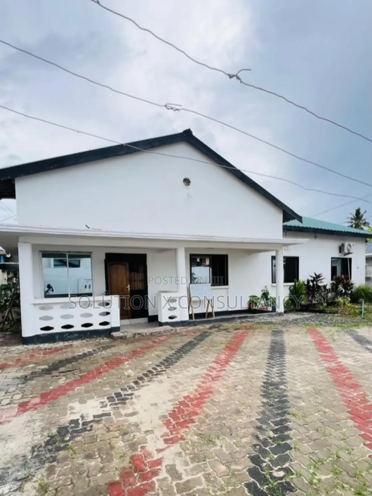4bdrm House in Mikocheni for rent