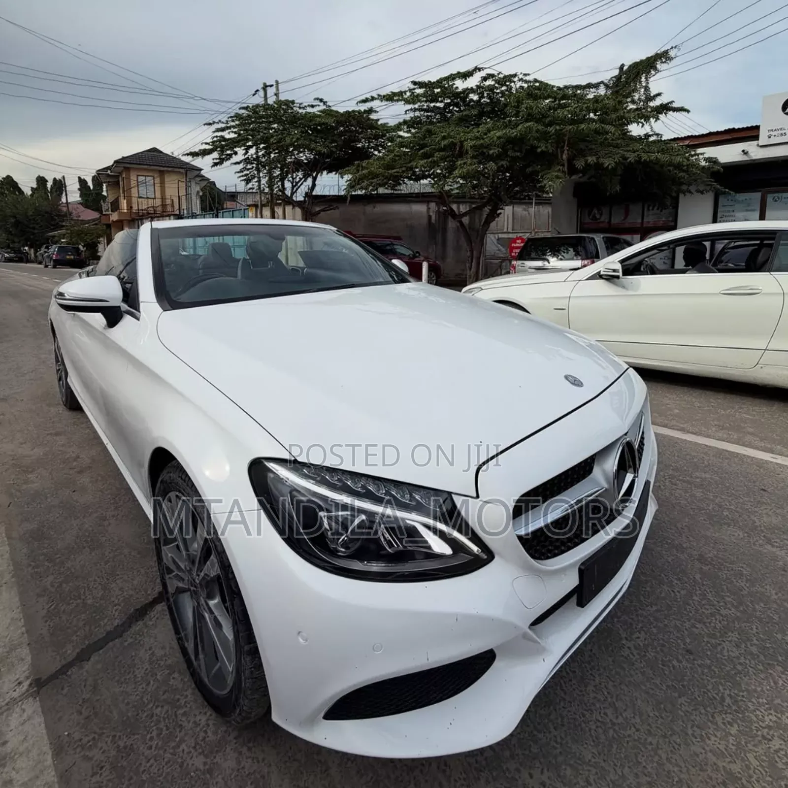 Mercedes-Benz C-Class C 200 (A205) 2017 White