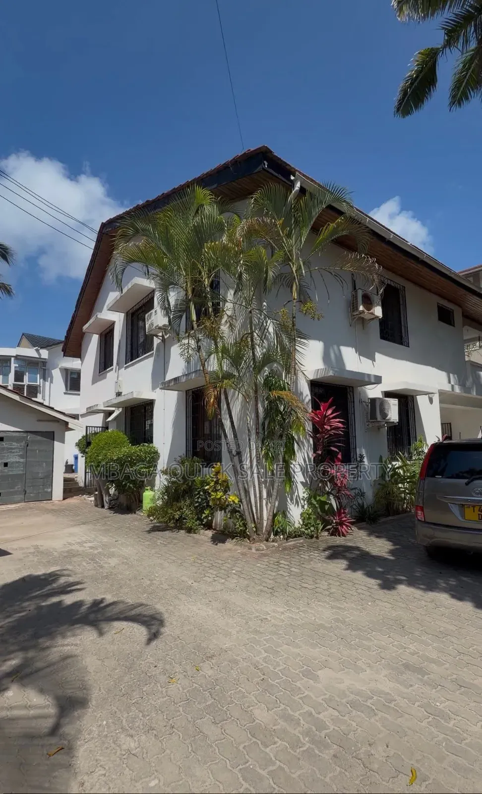 5bdrm House in Msasani for rent
