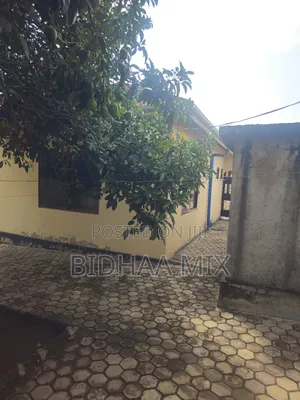 Furnished 3bdrm House in Residential, Buswelu for sale
