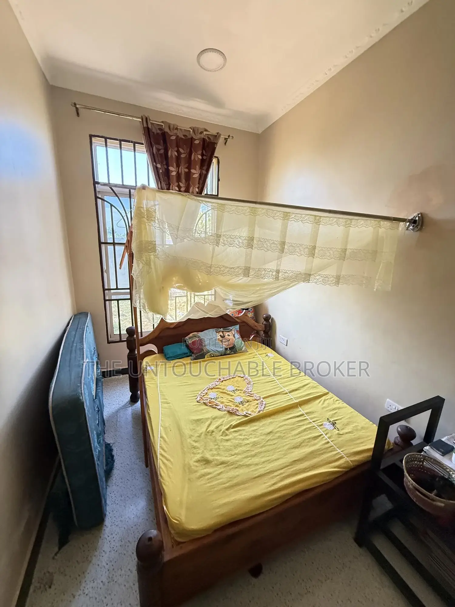 5bdrm House in Kigamboni Mwembe for sale