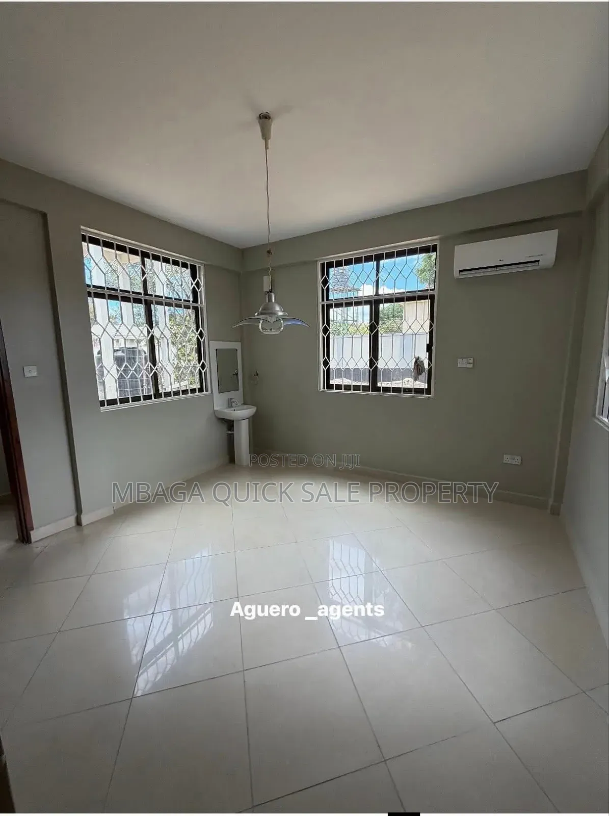 5bdrm Apartment in Masaki for rent
