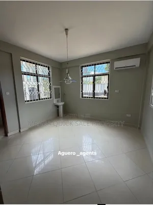 5bdrm Apartment in Masaki for rent