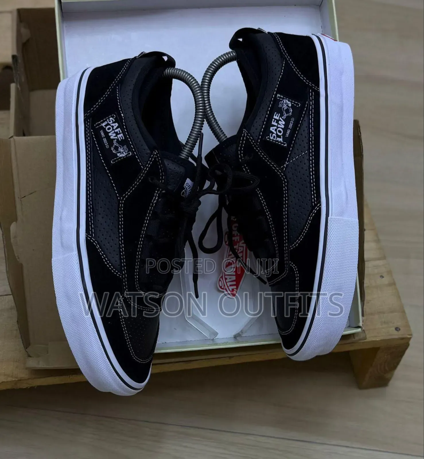 Men's Leather Shoes Safe Low Vans Brand New and Original