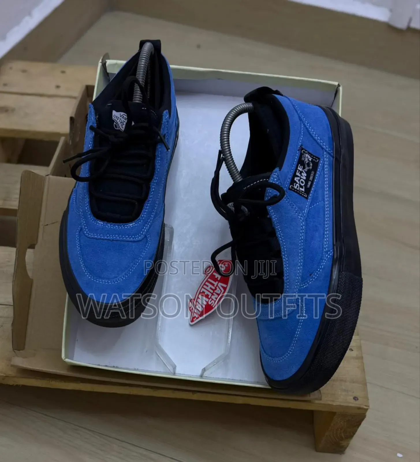 Men's Leather Shoes Safe Low Vans Brand New and Original