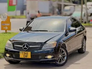Mercedes-Benz C-Class 2009 Black