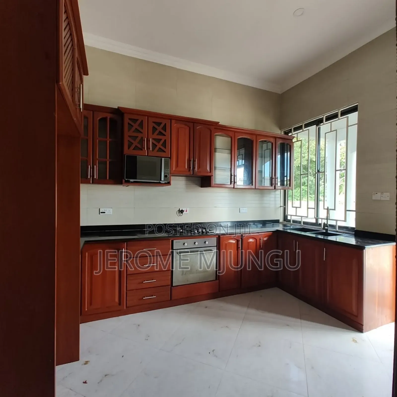 6bdrm House in Goba for rent
