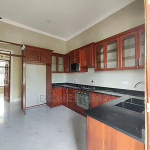 6bdrm House in Goba for rent