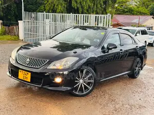Toyota Crown 2009 Black