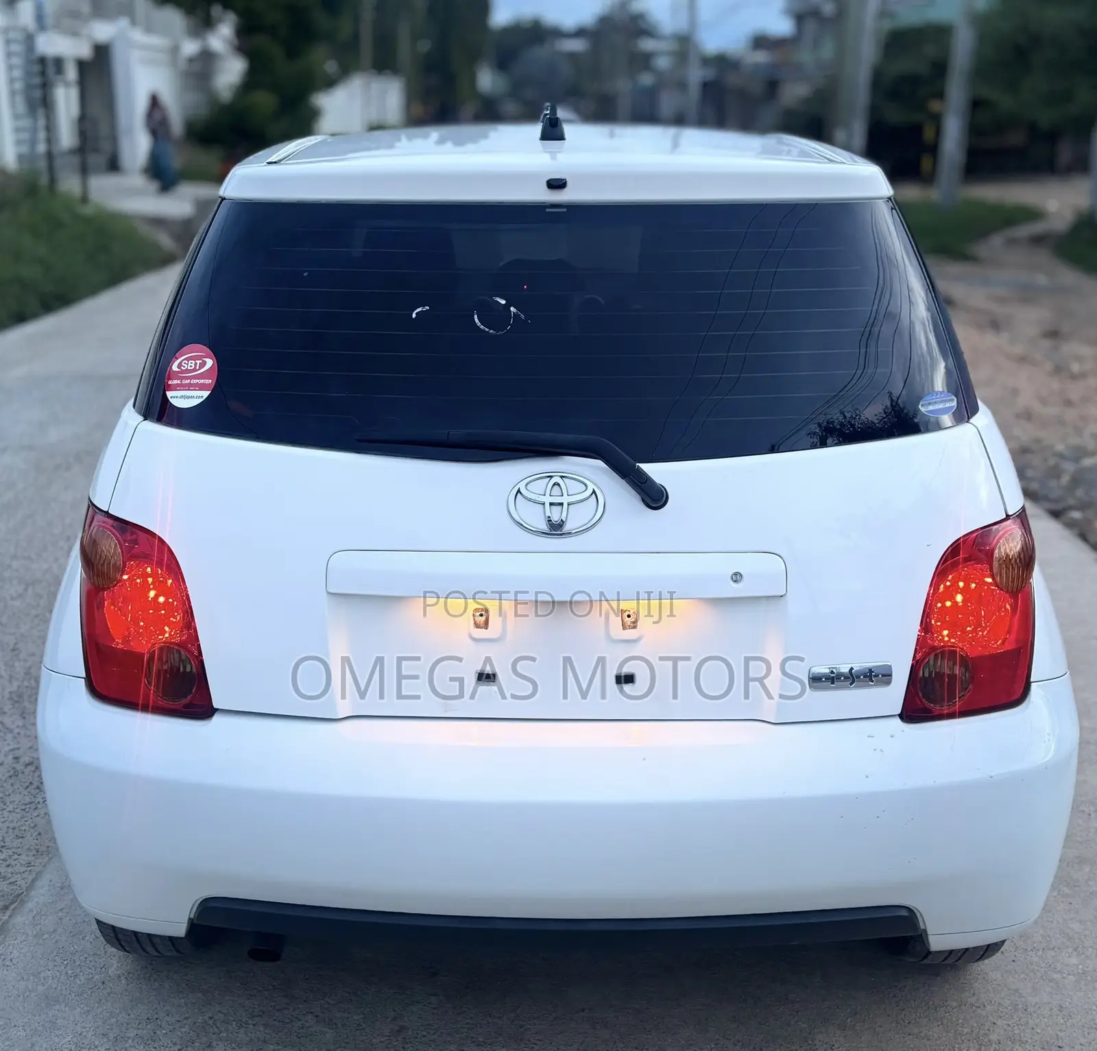 Toyota IST 2004 Pearl