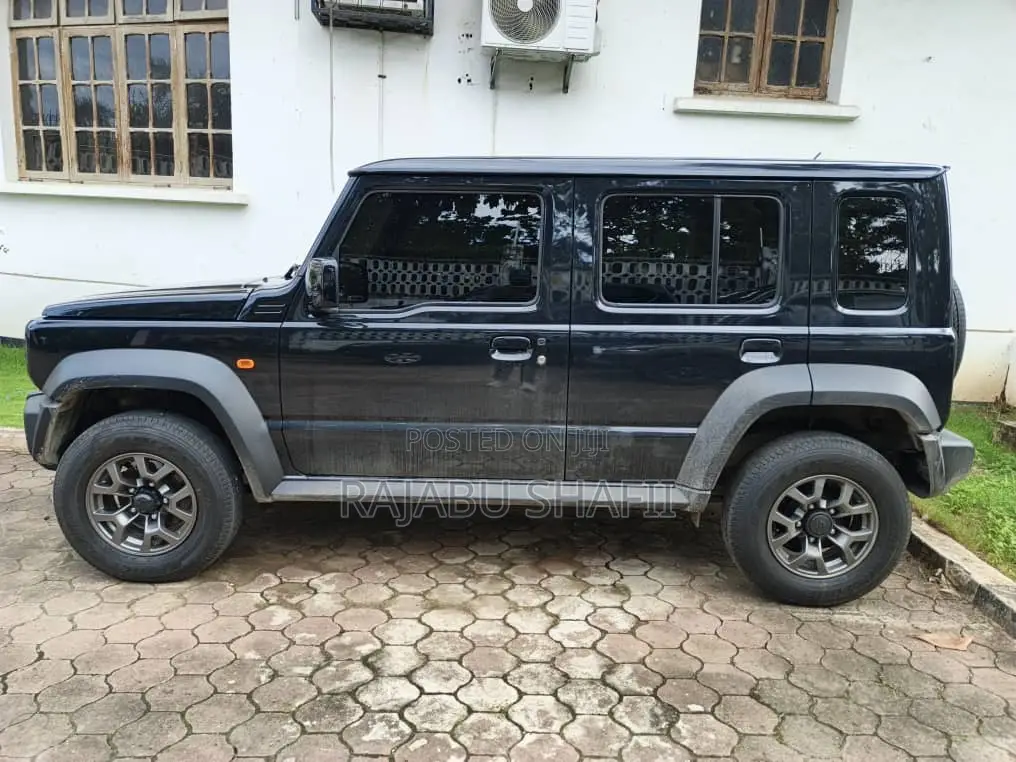 New Suzuki Jimny 2025 Black