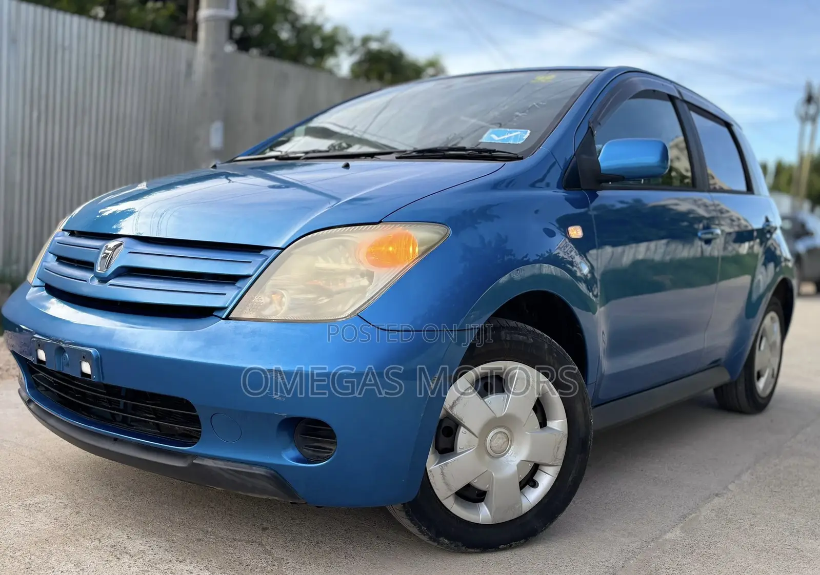 Toyota IST 2003 Blue