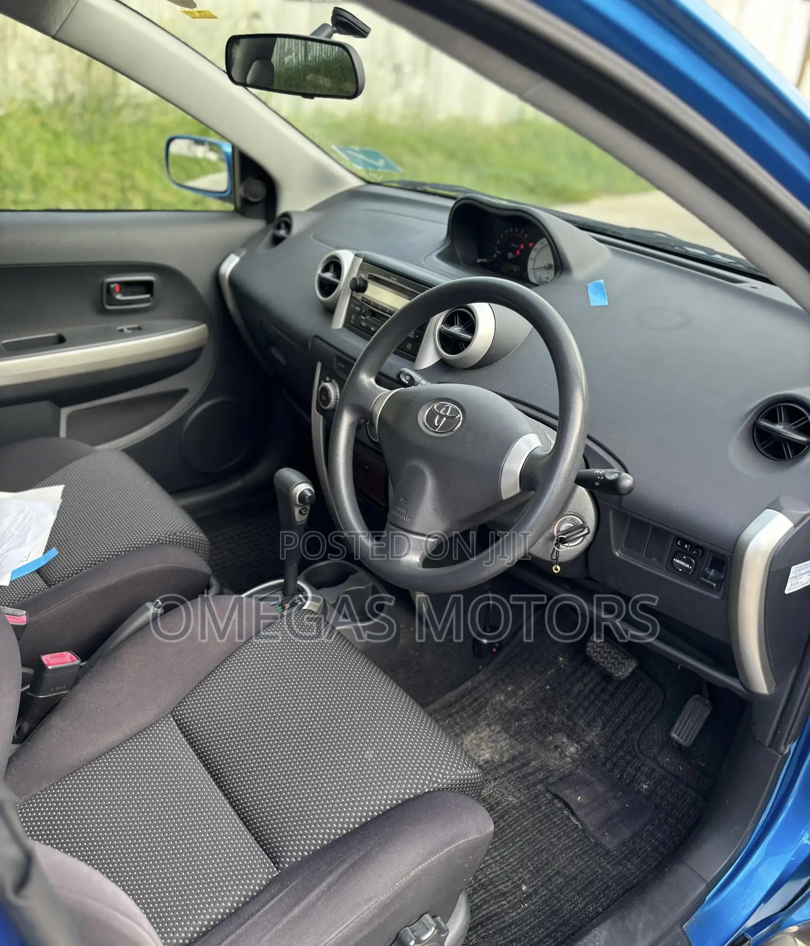 Toyota IST 2003 Blue