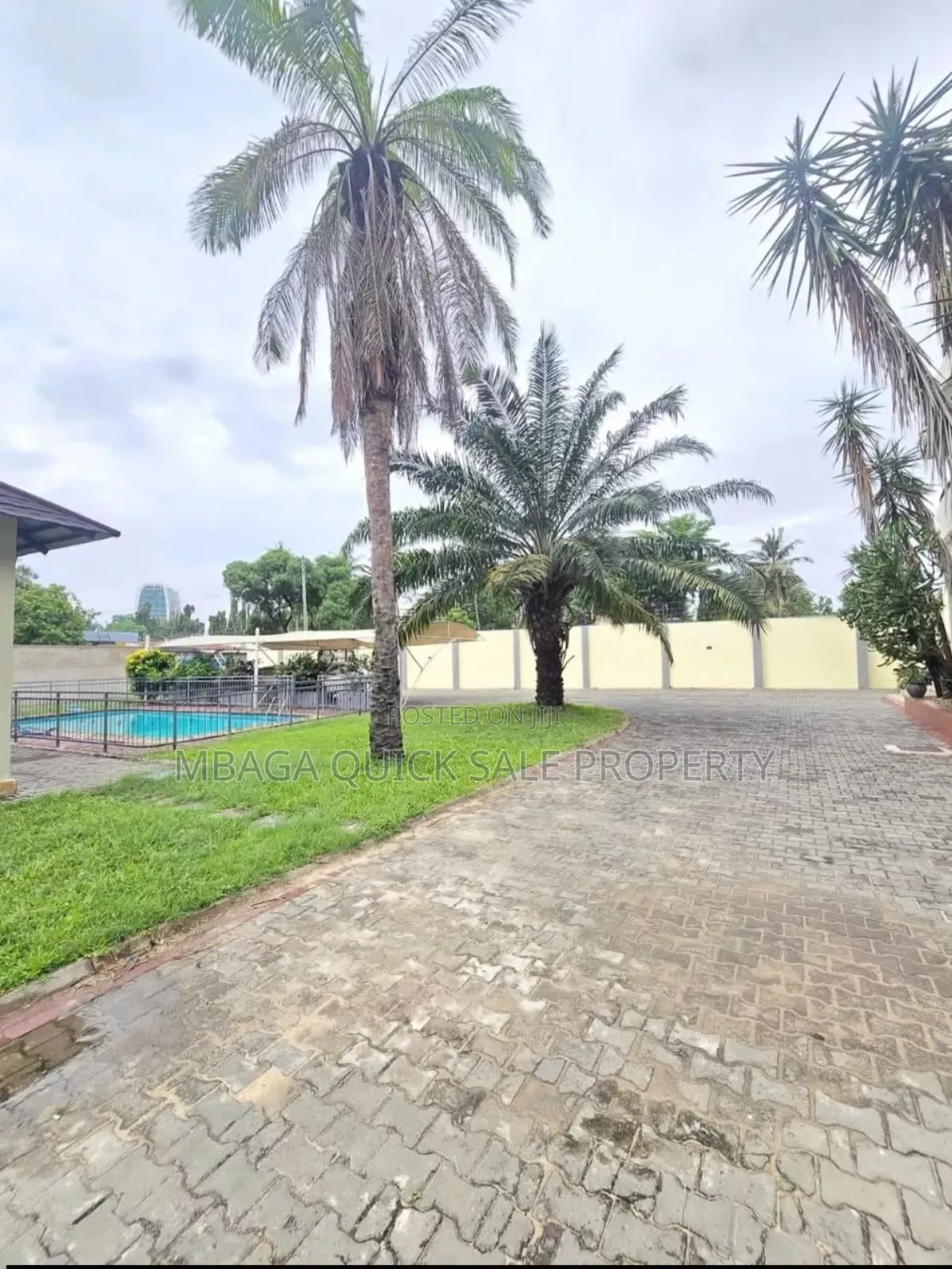 4bdrm Villa in Mikocheni for rent