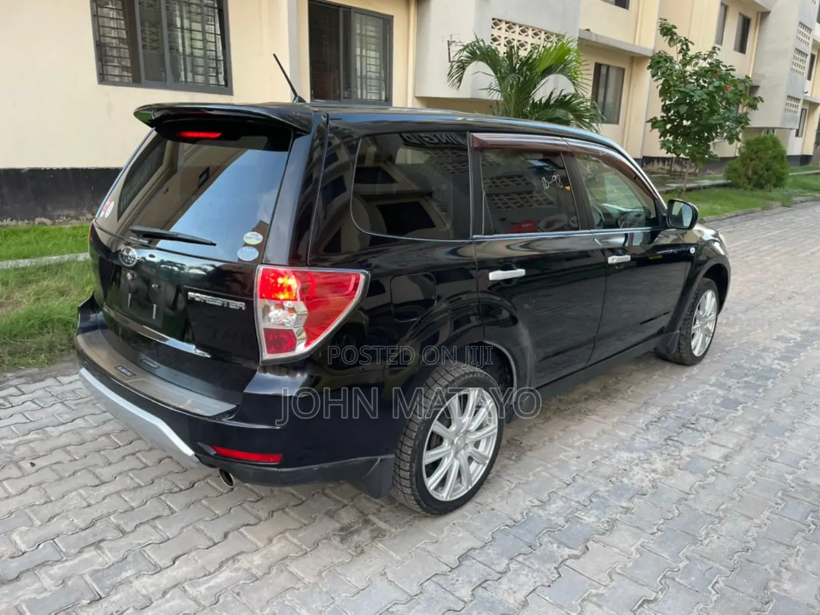 Subaru Forester 2011 Black