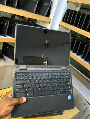 Laptop Dell Latitude 3189 8GB Intel Core 2 Duo SSD 128GB