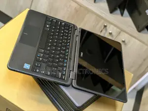 Laptop Dell Latitude 3189 8GB Intel Core 2 Duo SSD 128GB