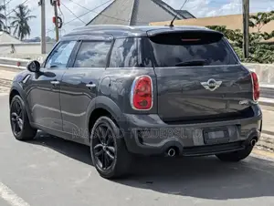 Mini Cooper 2016 Black