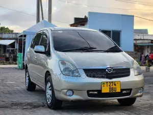 Toyota Corolla Spacio 2005 Silver