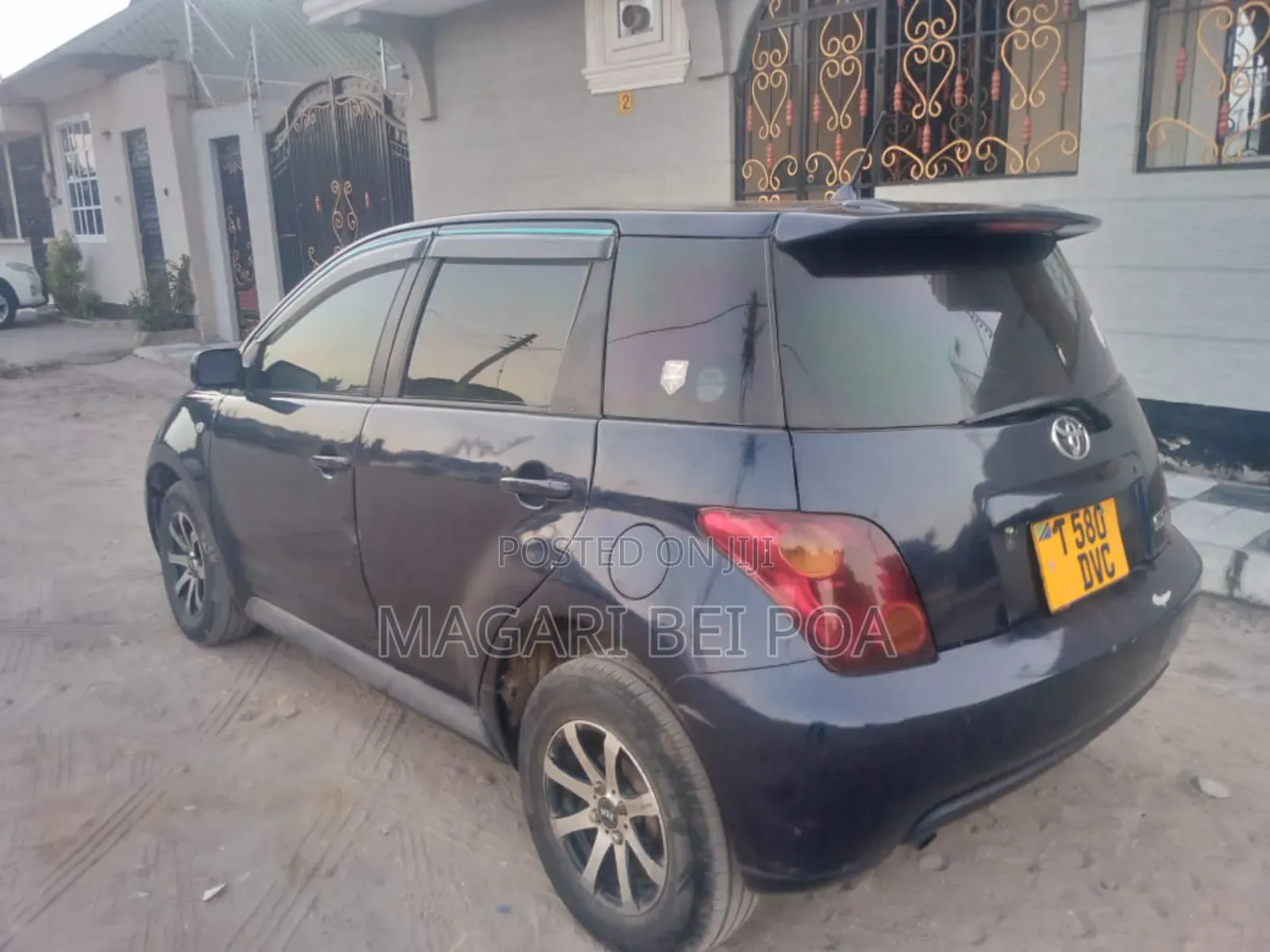 Toyota IST 2005 Black