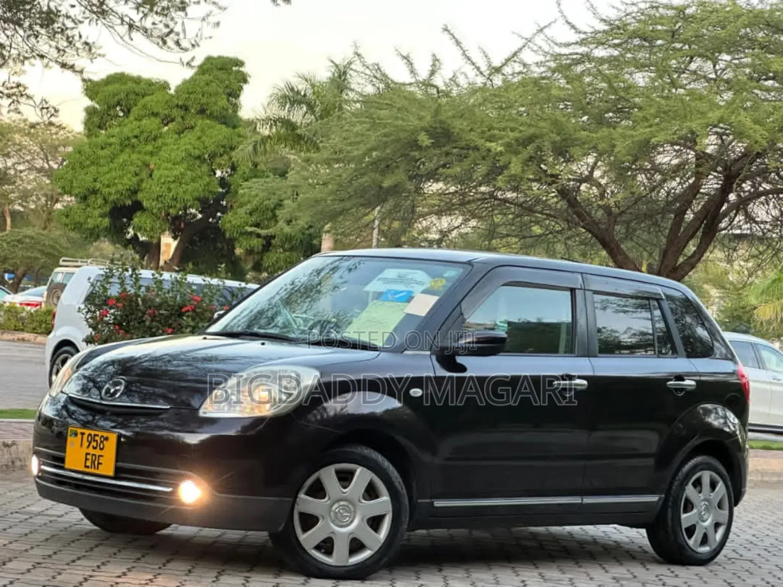 Mazda Verisa 2008 Black