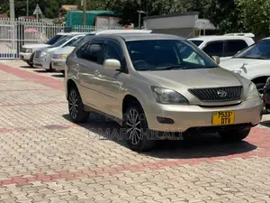 Toyota Harrier 2006 Beige