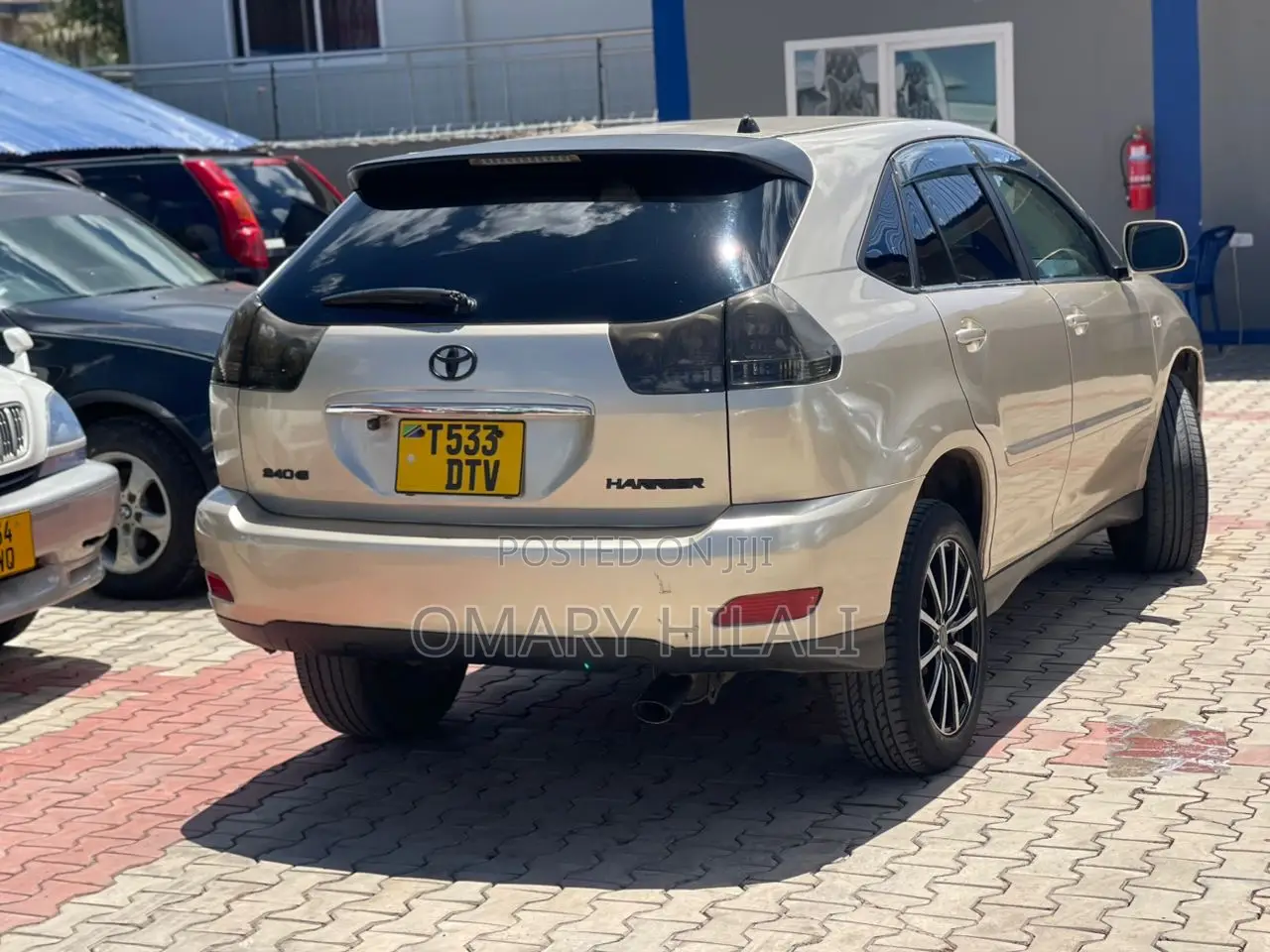 Toyota Harrier 2006 Beige
