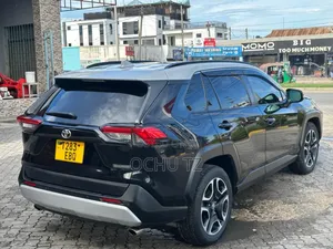 Toyota RAV4 Adventure 2019 Black