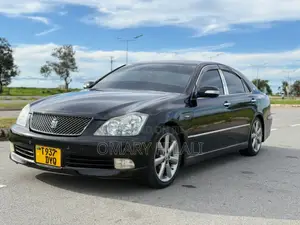 Toyota Crown Royale 2005 Black